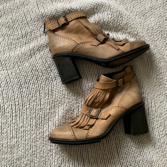 Free people boho boots. - Picture 1 of 8